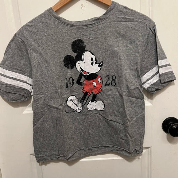 Disney Tops - Disney Mickey Mouse TShirt Sz Large Gently Used
